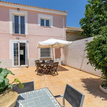 Villa Blue Haven By Fidalsa Catral